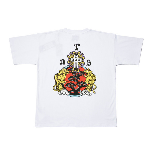 TRADMAN'S TORAICHI × DOGTOWN TEE 詳細画像